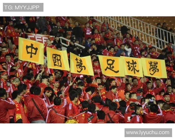 米兰足球徽章的历史与文化意义探讨及其在全球足球中的影响力分析